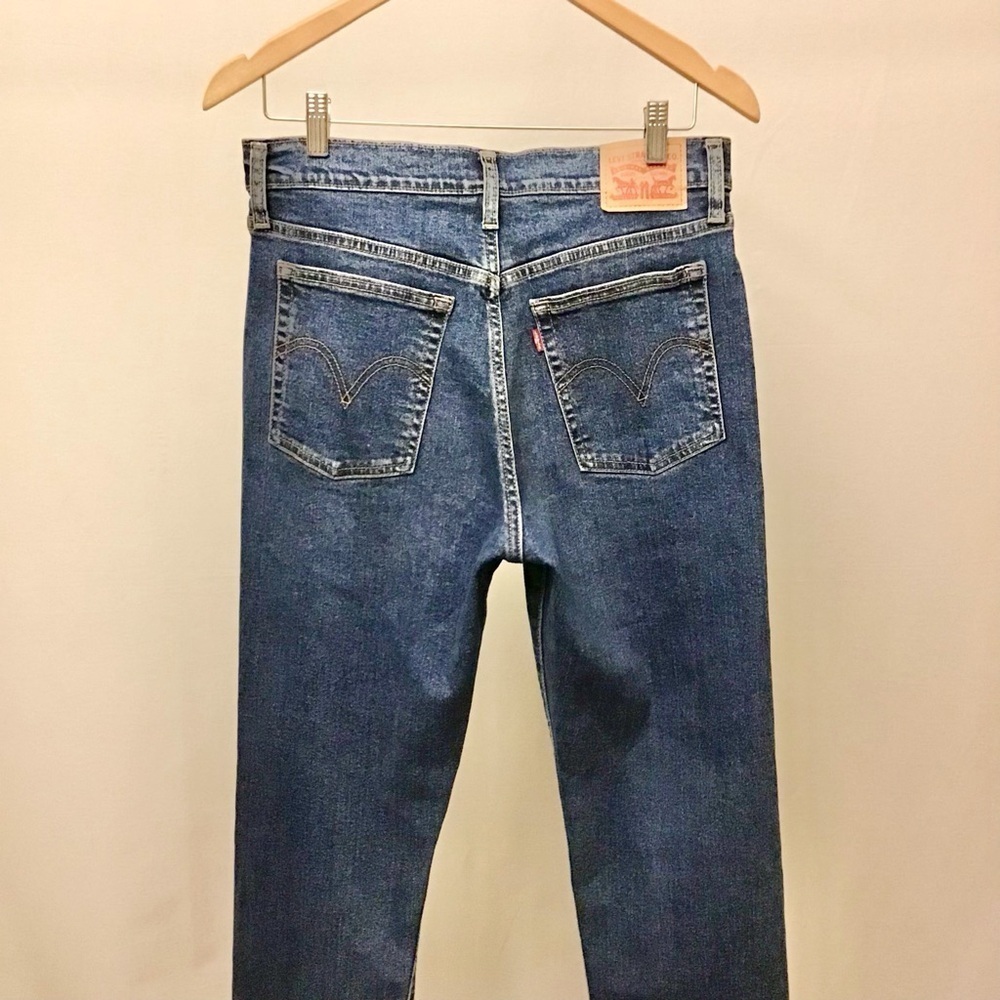 Levi’s 30 (10/11) Wedgie Straight Jeans Women’s High Rise Button Fly 34964-0133 - Picture 8 of 15